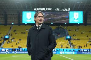 能否双冠王？国米加时淘汰巴萨进欧冠决赛，联赛落后榜首3分