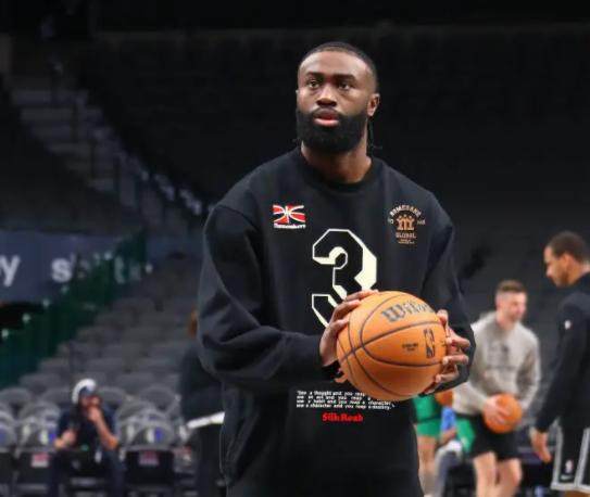 九游体育app-欲4-0横扫？绿军备战G4不放松，塔图姆：不关心FMVP